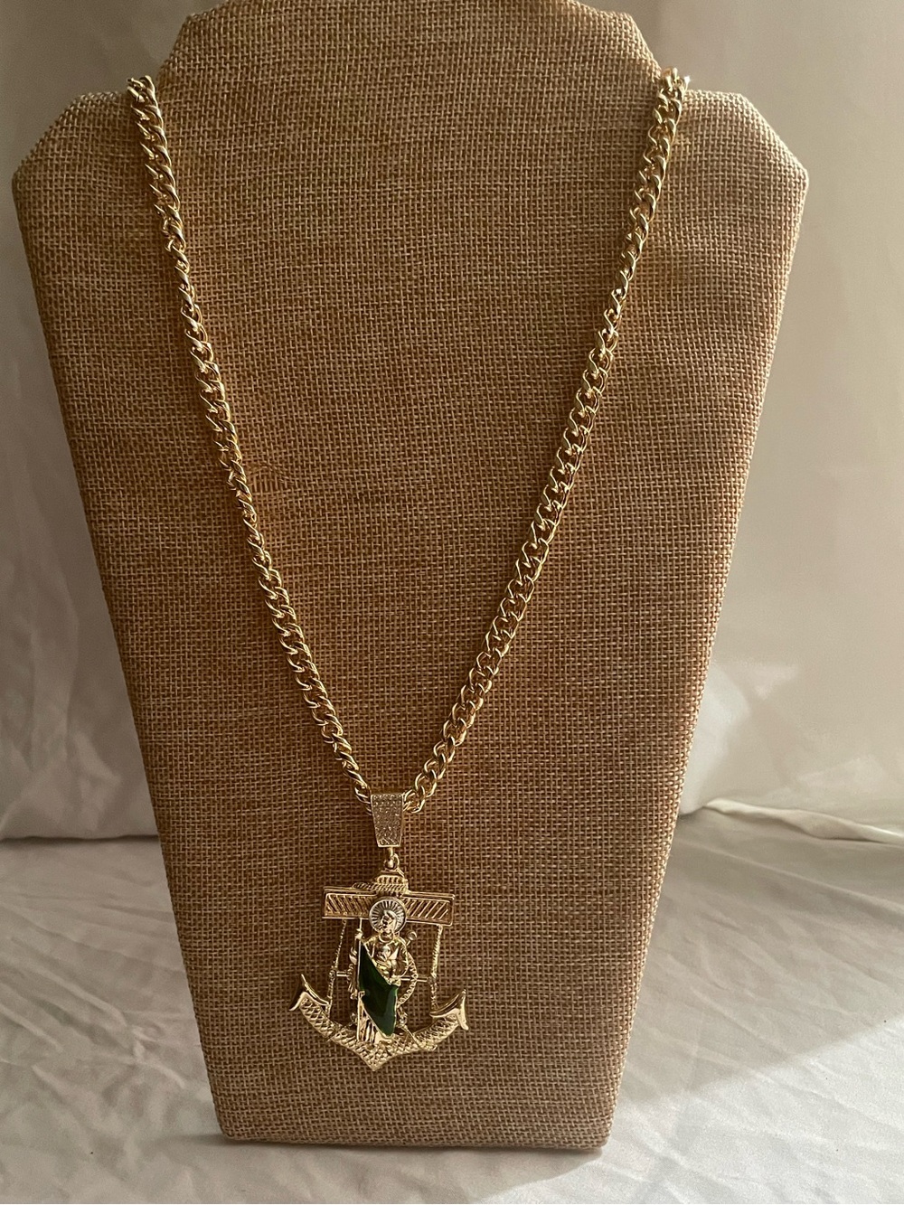 4 necklace - Picture 4 of 5